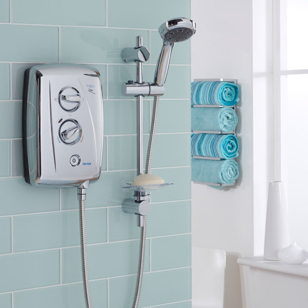 electric-shower-t80z-fast-fit-chrome2-lead_2.jpg T80Z Fast-Fit Electric Shower - Image 1